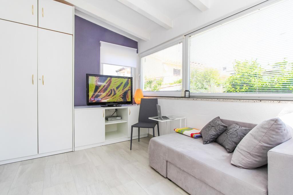 Aida Apartament *