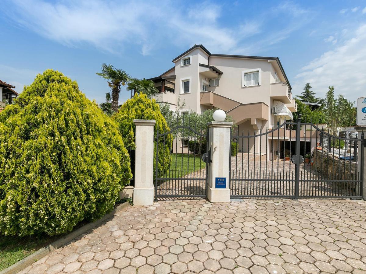 Apartament Aida