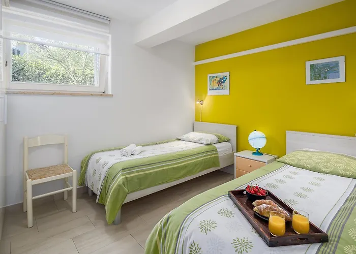 Apartments Aida